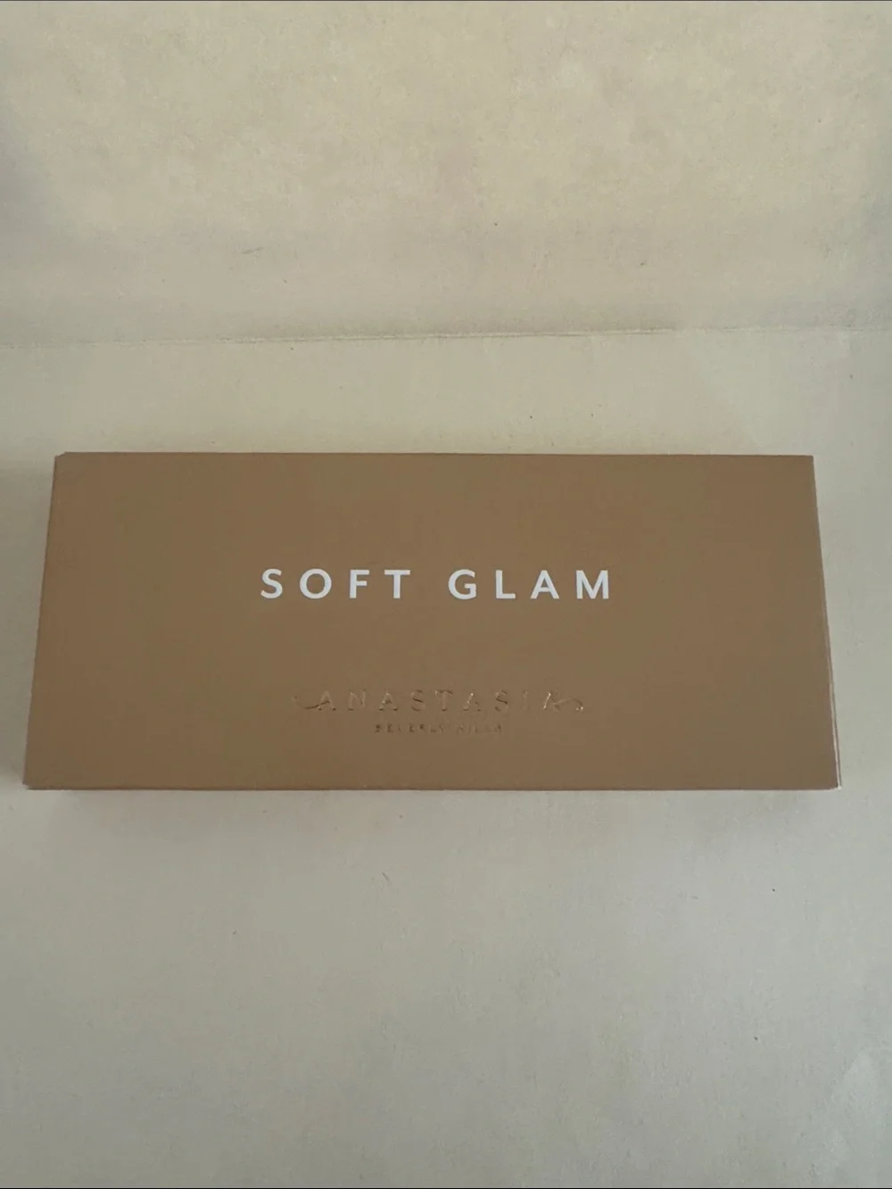 Anastasia Beverly Hills Soft Glam Eyeshadow Palette NIB